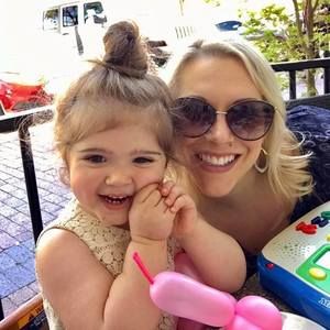 Meet your Posher, Christy